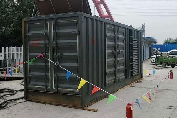 博兴发电机租赁空气滤清器多久更换一次？